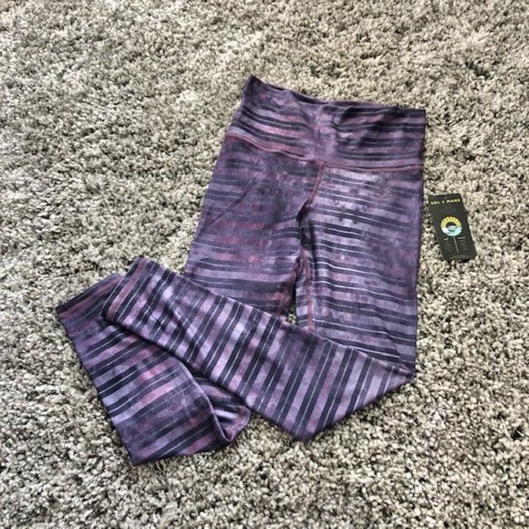 Pretty Purple Leggings - NEW - Picture 1 of 3